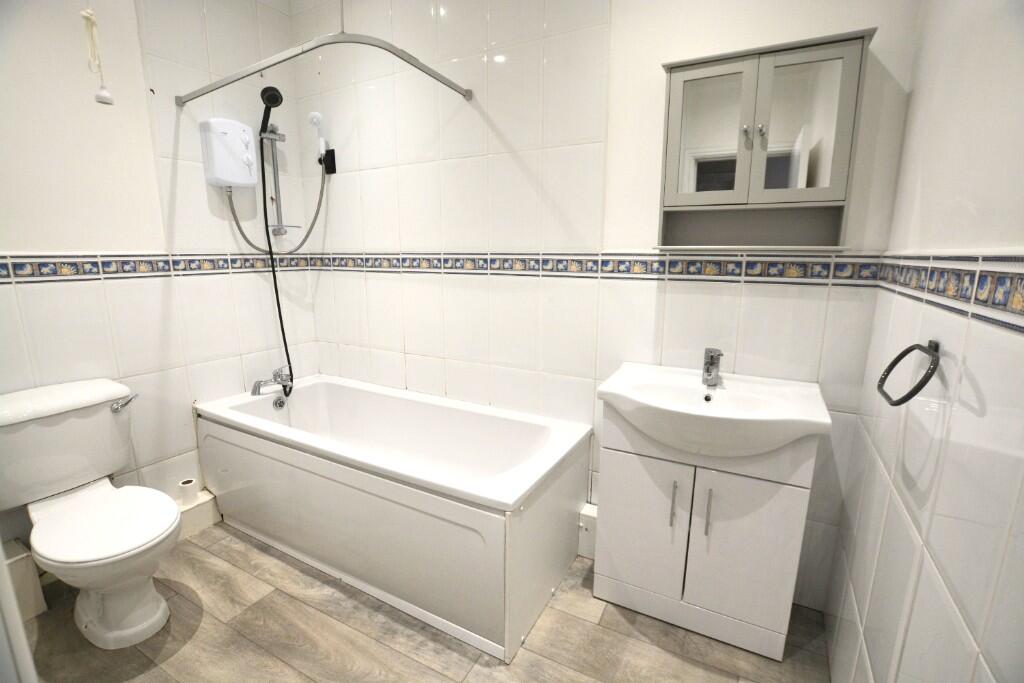 Apartment in Greater Manchester - View 5