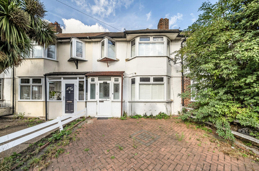 Main image of property: Tamworth Lane, Mitcham, CR4