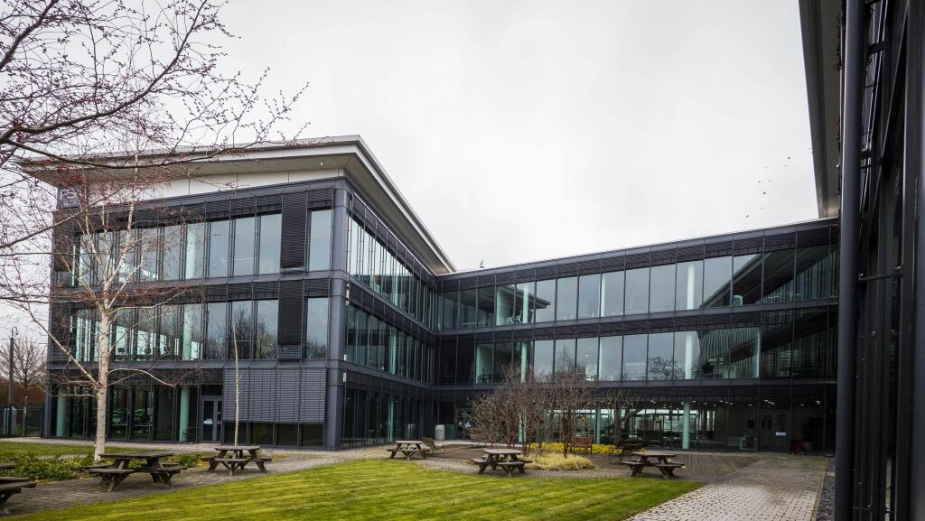 Pinley House Ground Tiffs 10 of 35.jpg