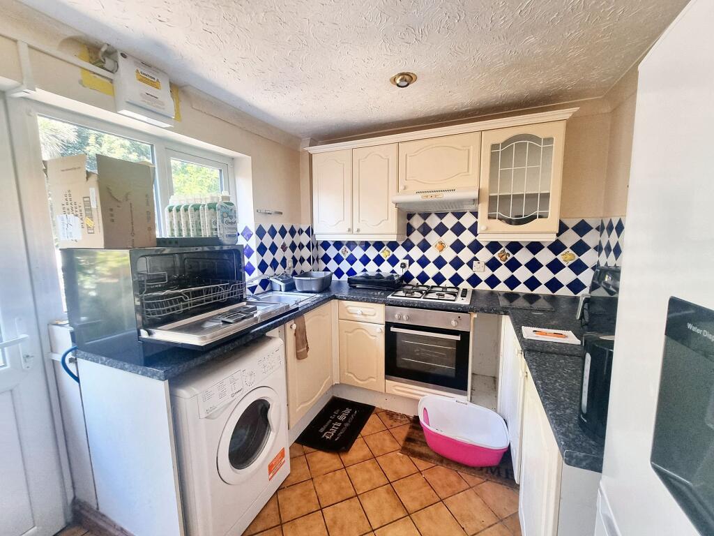 Gatehouse Rise, Dawlish, EX7 photo 2