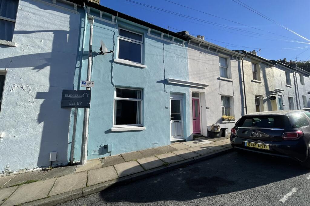 Main image of property: Hendon Street, Brighton, BN2