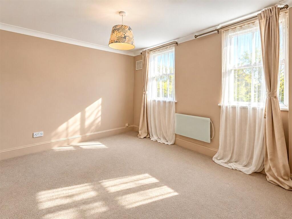 Apartment in Bournemouth - View 5