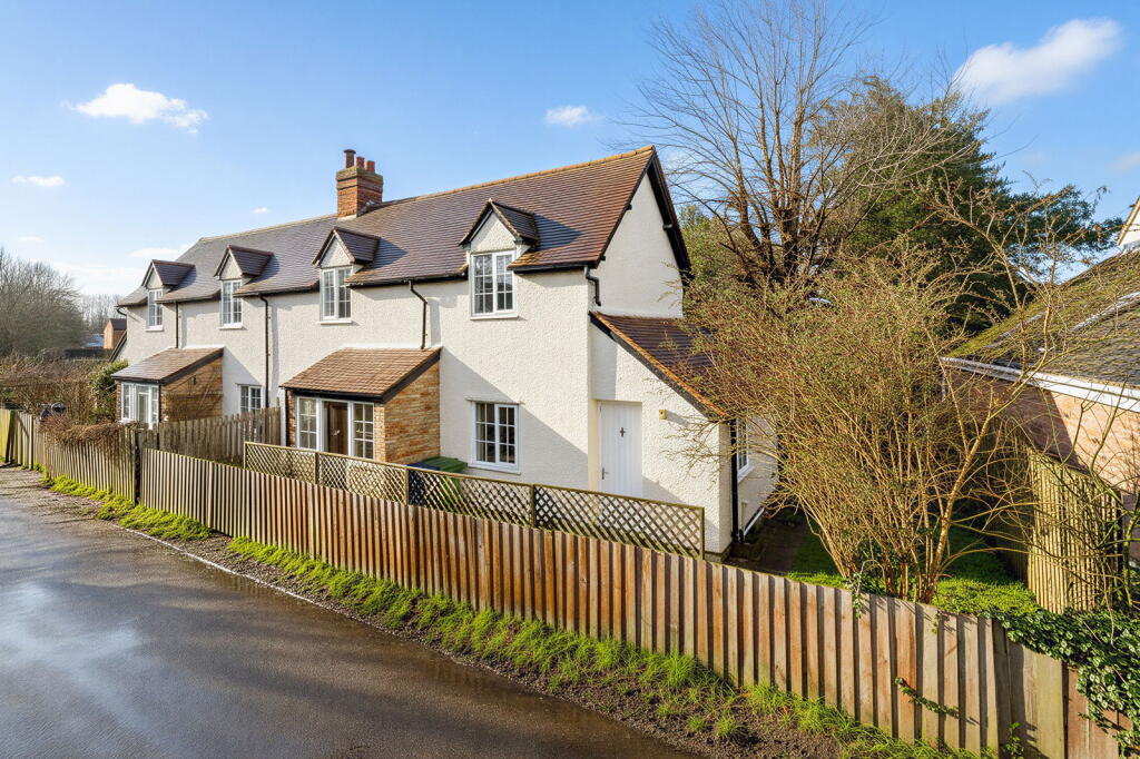 Main image of property: New Road, Hemingford Abbots, Huntingdon
