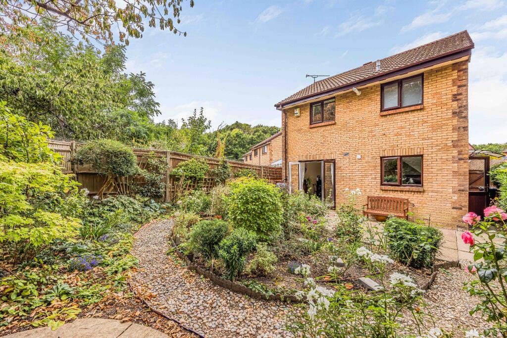 Main image of property: West End, Southampton