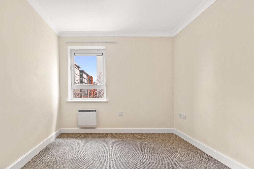Apartment in Sheffield - View 4
