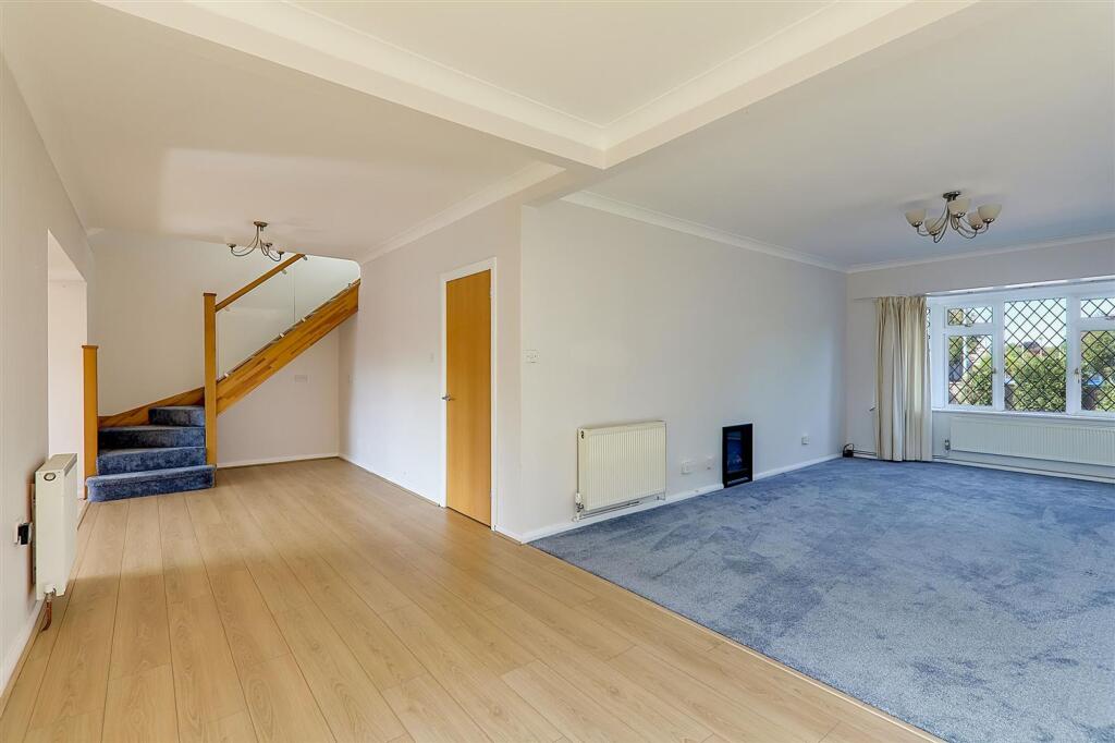 House in Brighton - View 5