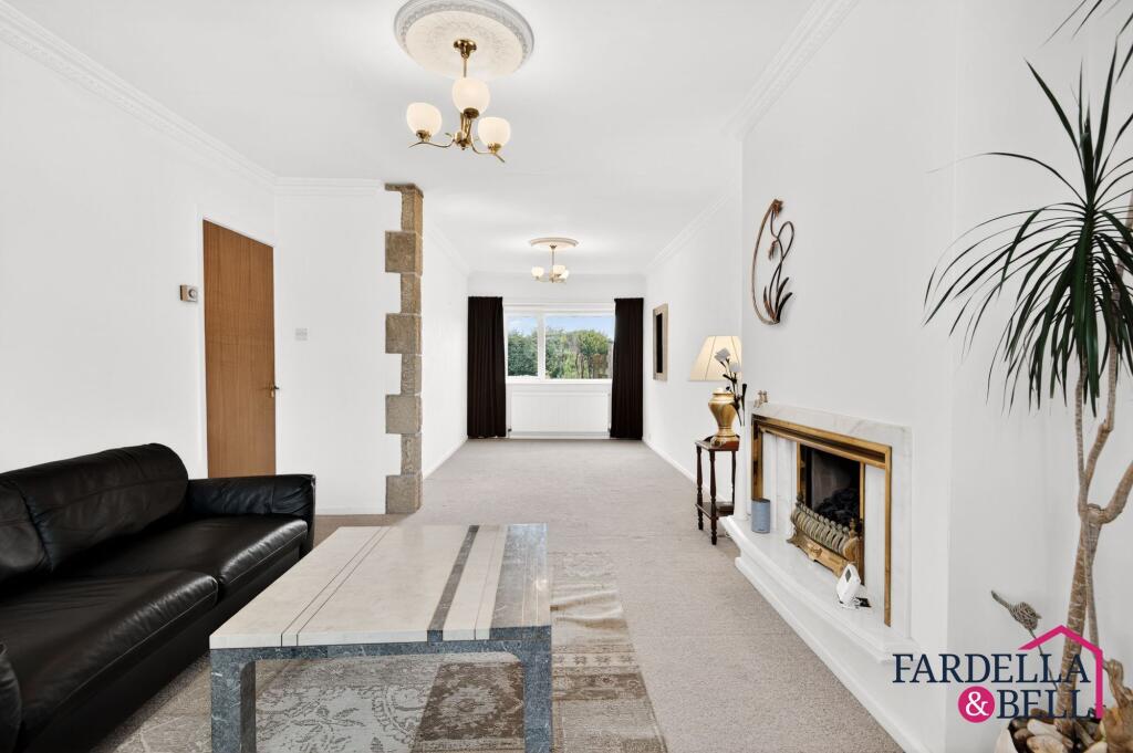 House in Burnley, Worsthorne-with-Hurstwood - More