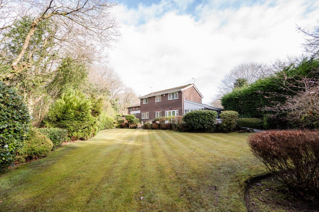 Elmers Green, Skelmersdale, WN8 photo 4