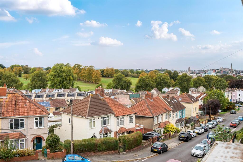 House in Bristol, Windmill Hill, Totterdown - View 2