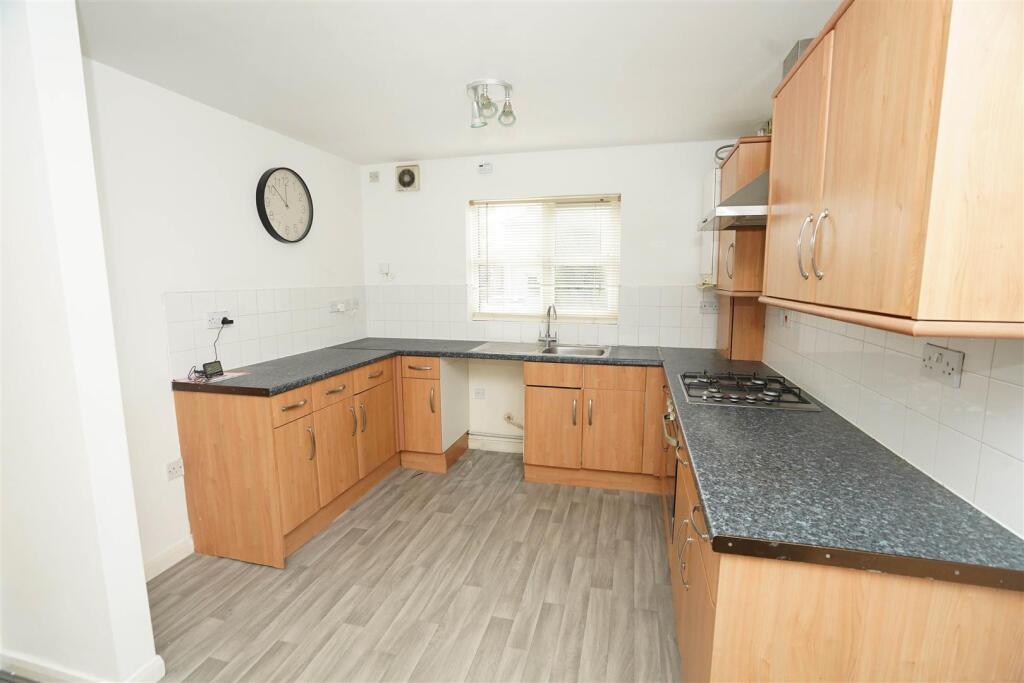 House in Bolton, Horwich - View 2