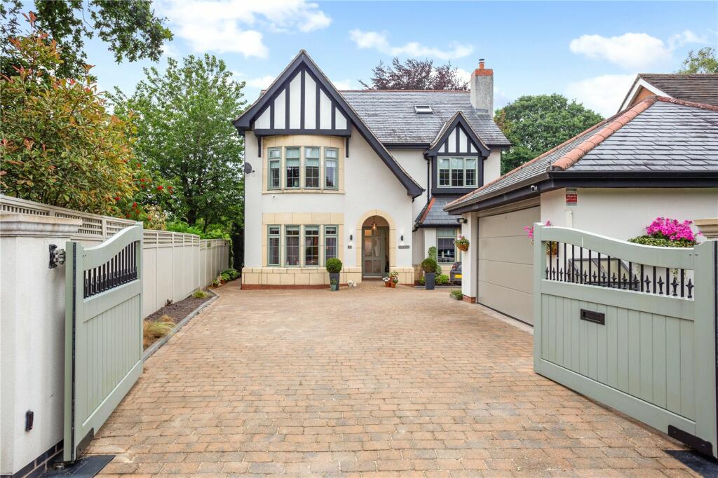 6-bed detached on 51, Meadow Drive, Prestbury, Macclesfield, Cheshire, SK10, £1,395,000