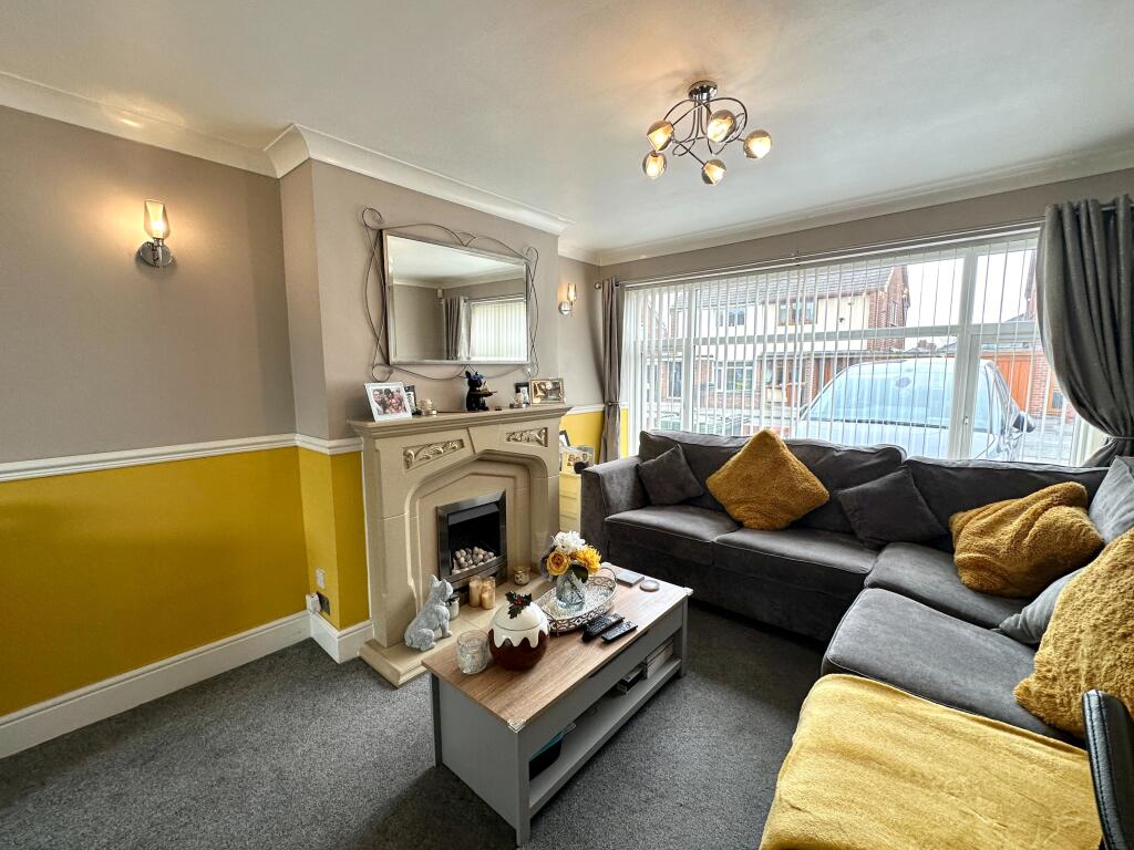 Heath Acres, Darlaston, Wednesbury, WS10 photo 3