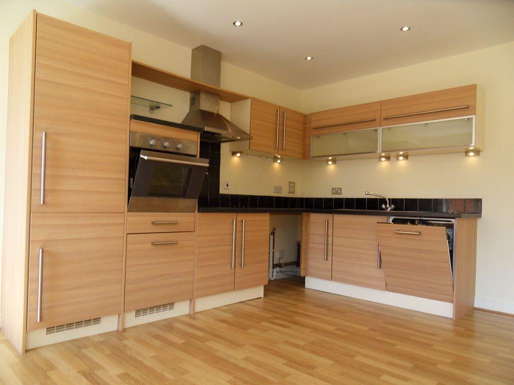 Apartment in Leicester - View 3