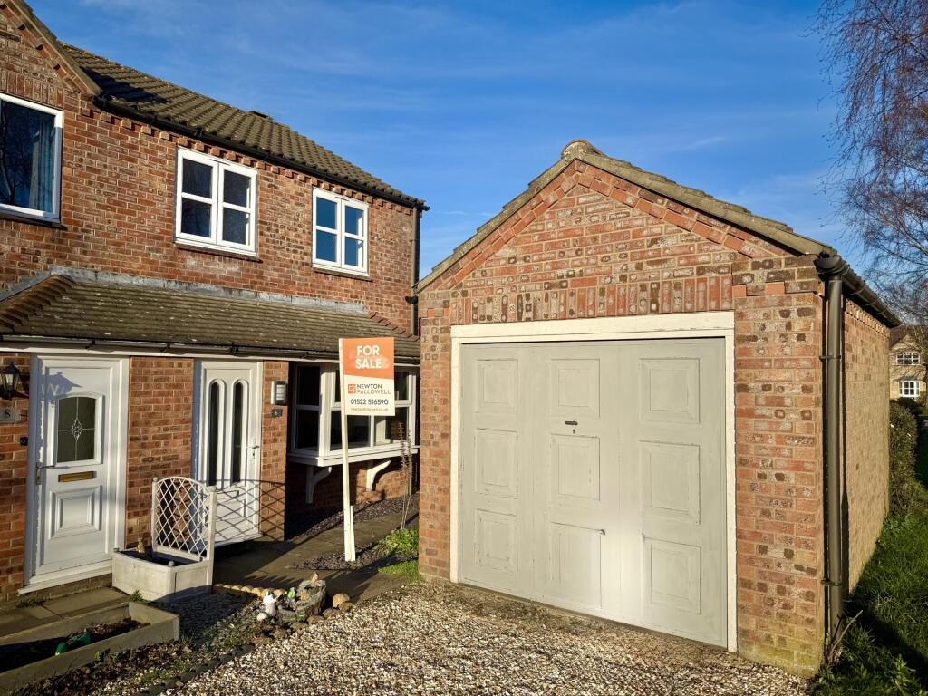 Main image of property: The Gleanings, Navenby, LN5