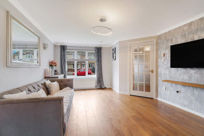 19 Bendachin Drive, Dunfermline, KY12 7RZ photo 2