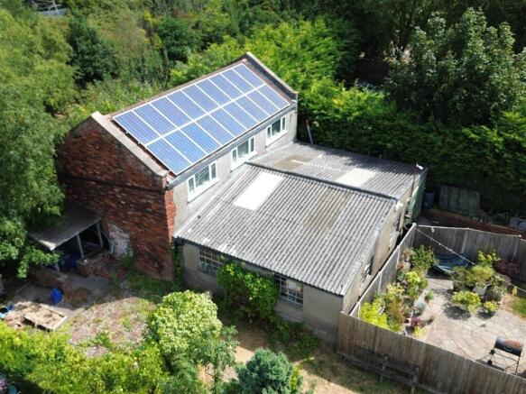 8 - Detached Workshop for Auction, St Annes.JPG