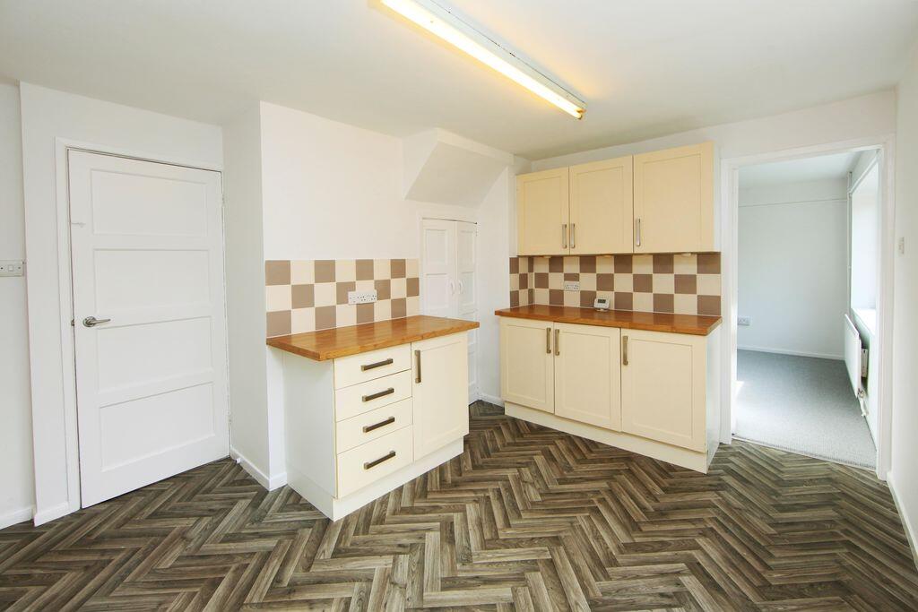 House in Dawley, Hinkshay, Great Dawley - More