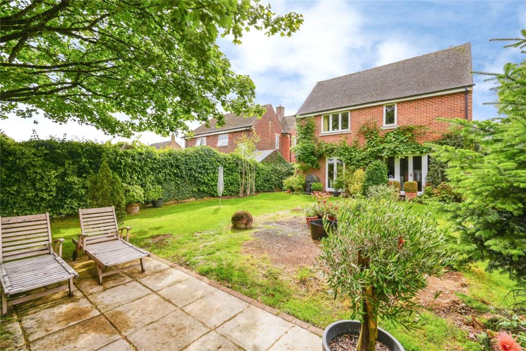 House in Cotswold, Upper Rissington - View 2