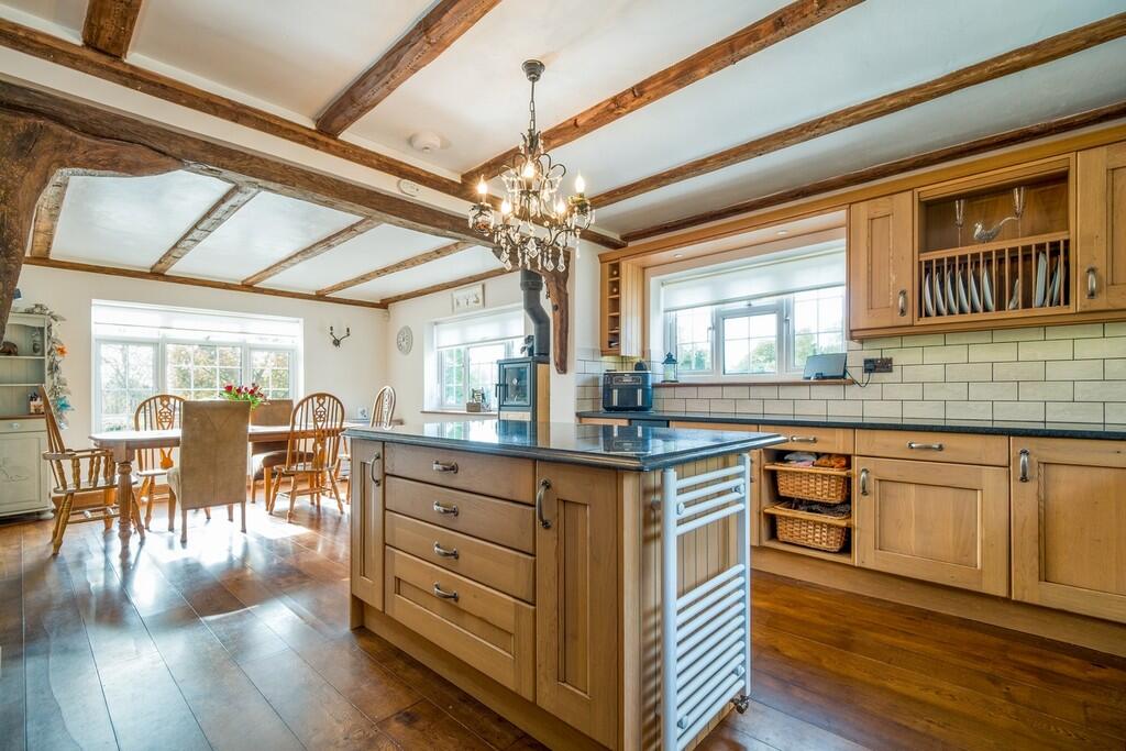 Hockham Road, Wretham photo 3