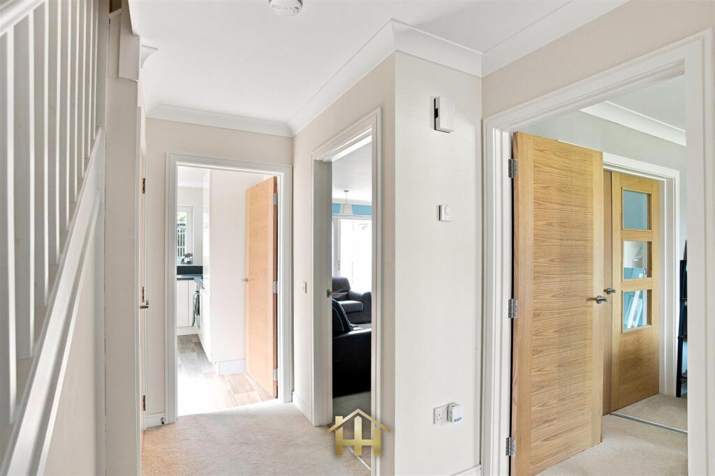 House in Dundee, Trottick - View 5
