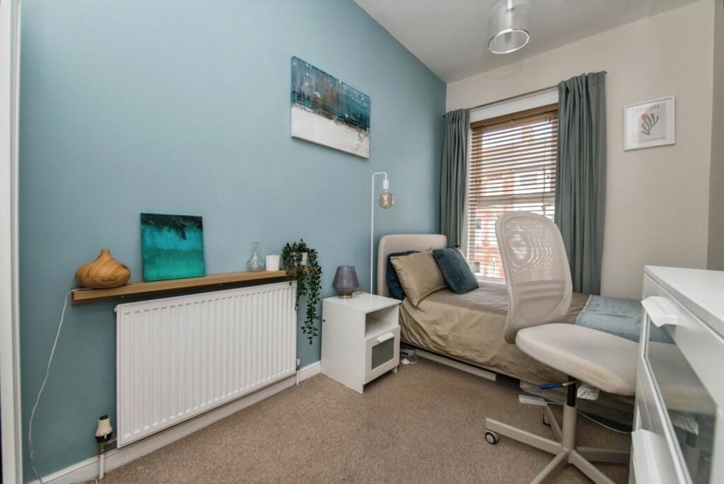 Apartment in Exeter - More