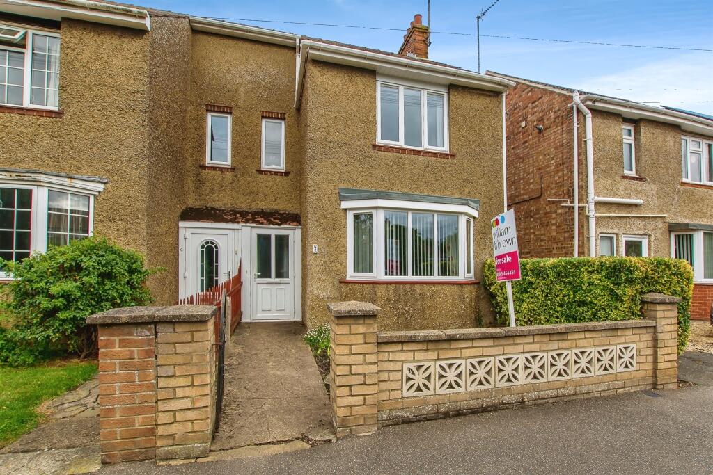 3-bed semi-detached on Magazine Lane, Wisbech, £180,000