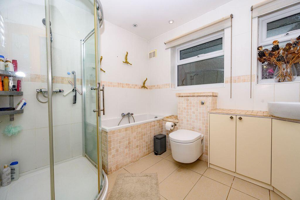 Additional image 12 of Dixons Hill Road, Welham Green