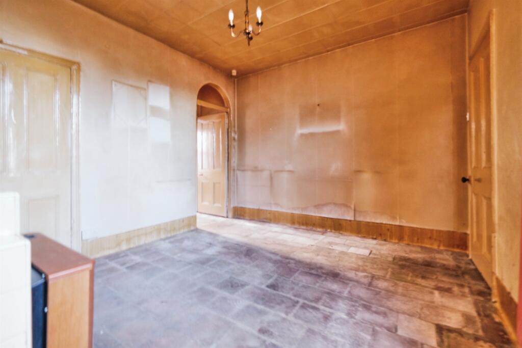 House in Kidderminster, Aggborough - View 5