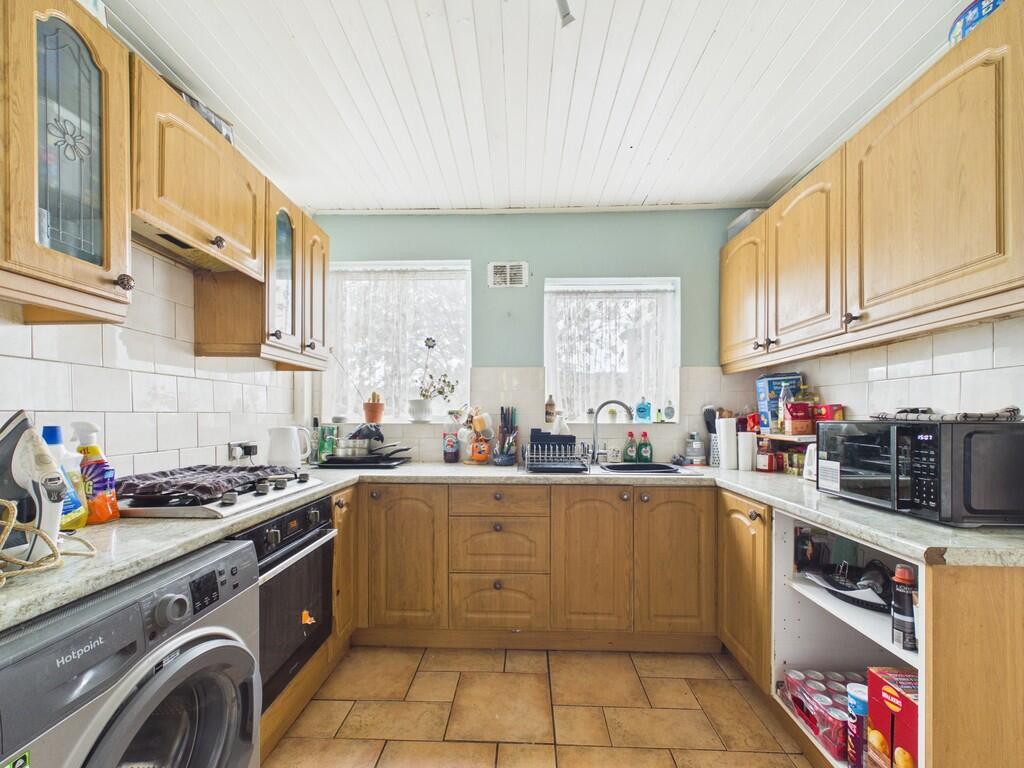 Winchester Gardens, Whitleigh, Plymouth - Mehr