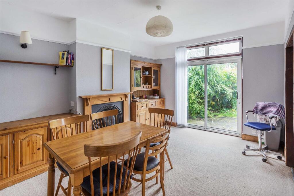 House in London - View 3