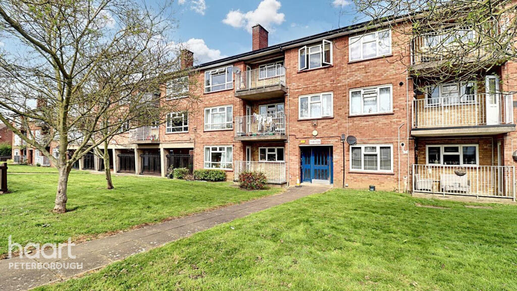 2-bed flat on Paston Ridings, Peterborough, £120,000