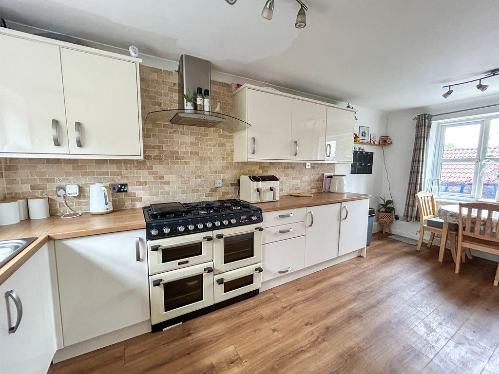 Princes Road, Shepton Mallet - View 5