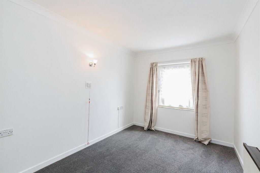 Apartment in Blackpool - More