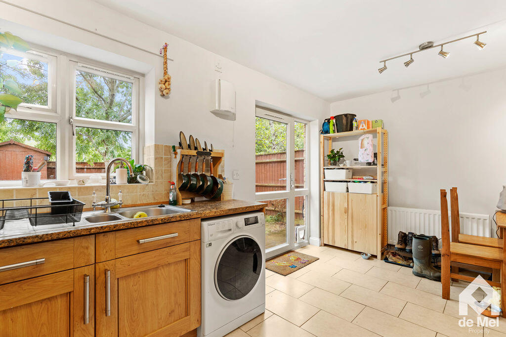 House in Tewkesbury, Winchcombe - View 3
