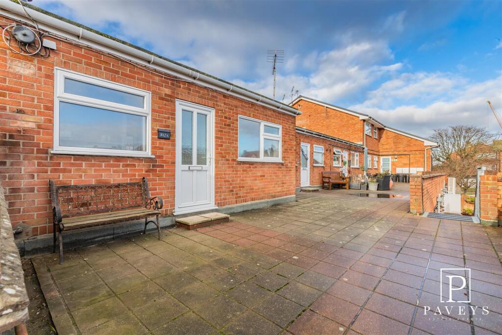 Main image of property: Connaught Avenue, Frinton on Sea