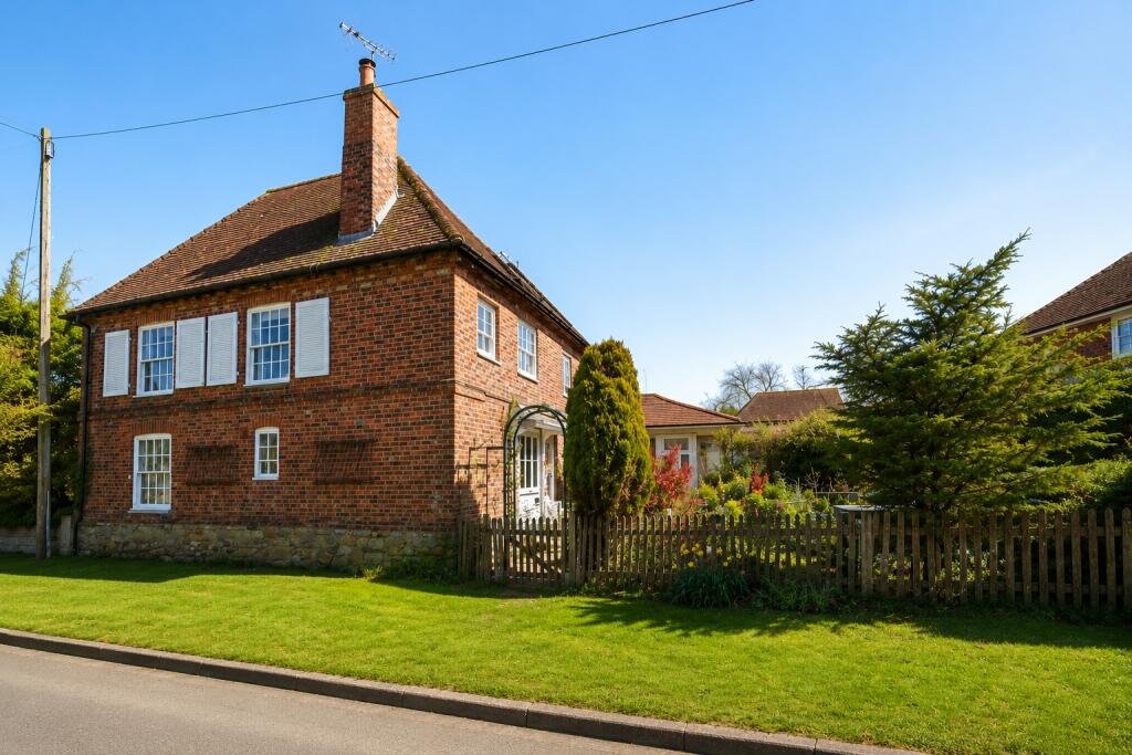 Main image of property: Canterbury Road, Etchinghill, Folkestone, Kent, CT18