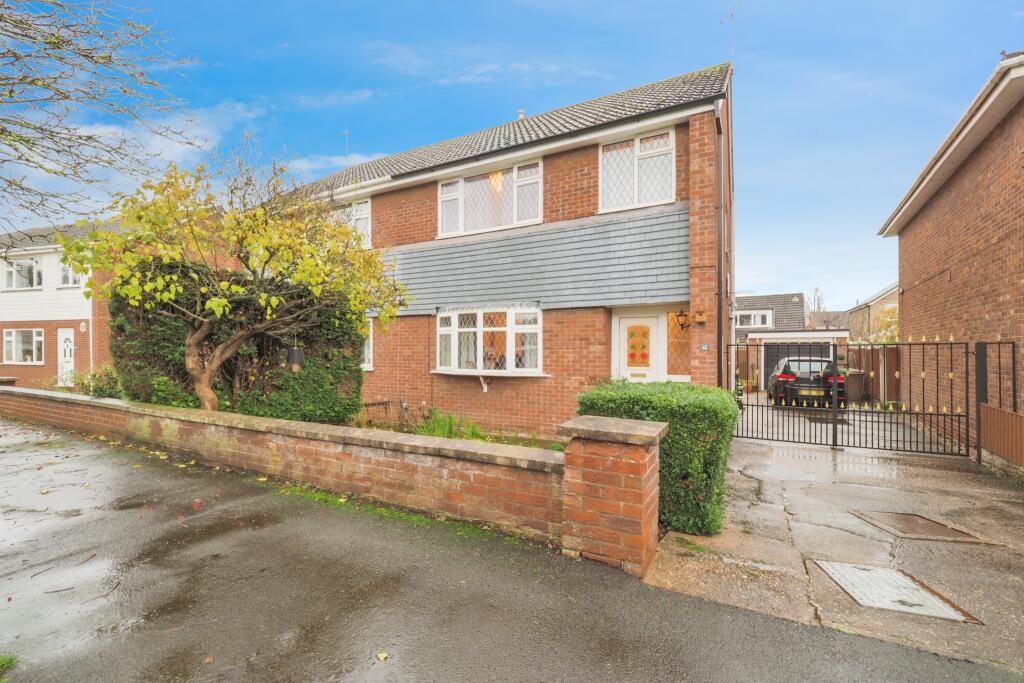 Main image of property: Weymouth Crescent, Scunthorpe, DN17