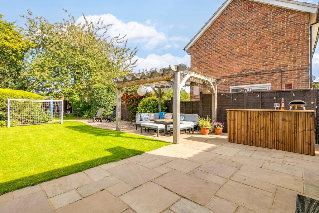 Additional image 17 of Blythway, Welwyn Garden City, Hertfordshire, AL7 1DS