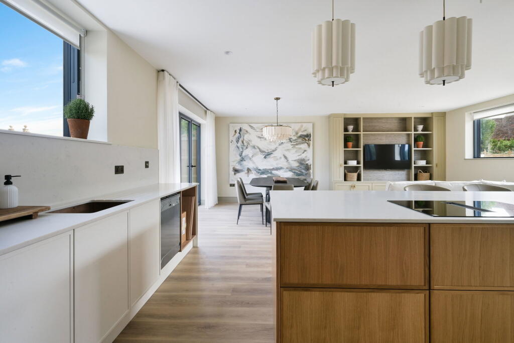 House in Tonbridge - View 2