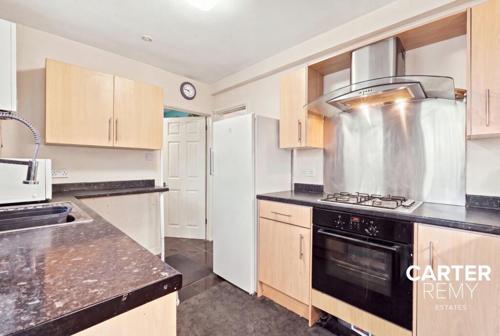 House in Thurrock, Essex - View 5