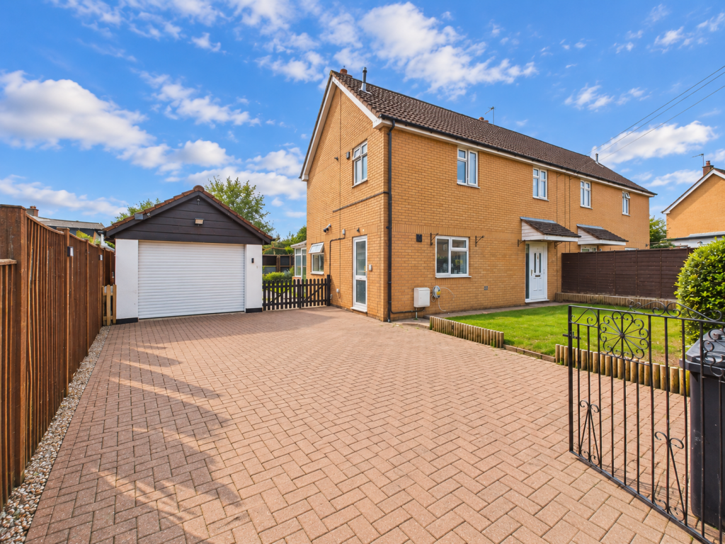 House in Forest of Dean, West Dean