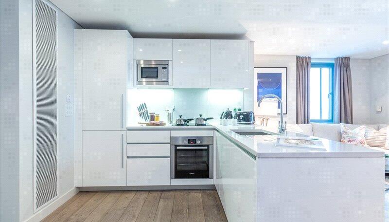 Apartment in London, City of Westminster - View 2
