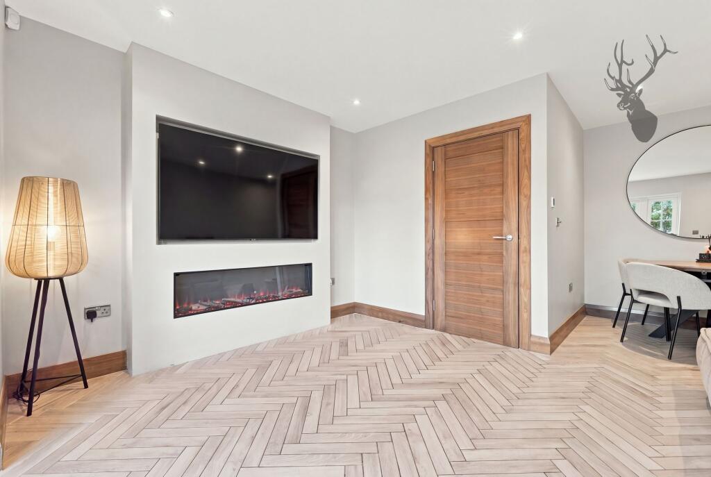 House in Romford - View 5