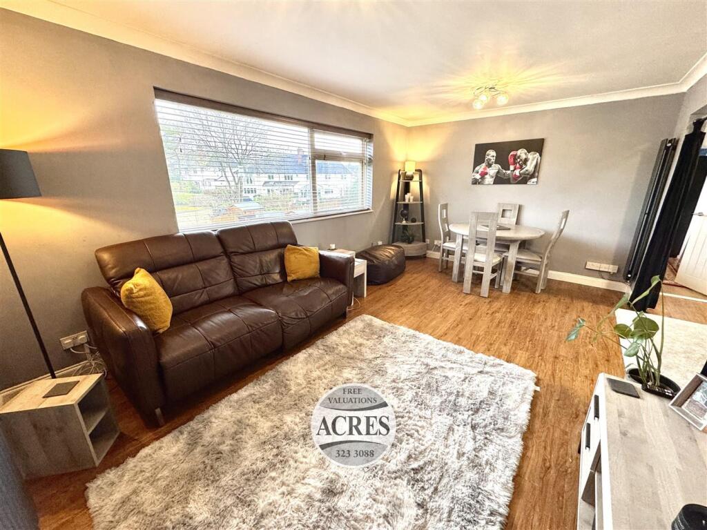 Apartment in Sutton Coldfield, Milking Gate - More