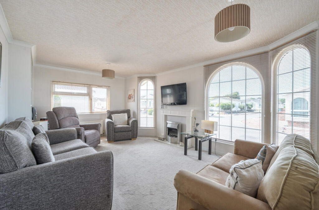 The Fairway, Willowbrook Park, Lancing, West Sussex, BN15 - View 2