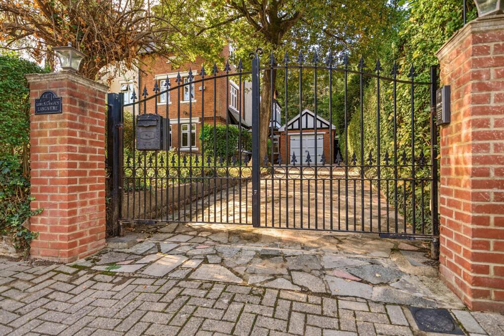 Main image of property: Lower Camden, Chislehurst, BR7