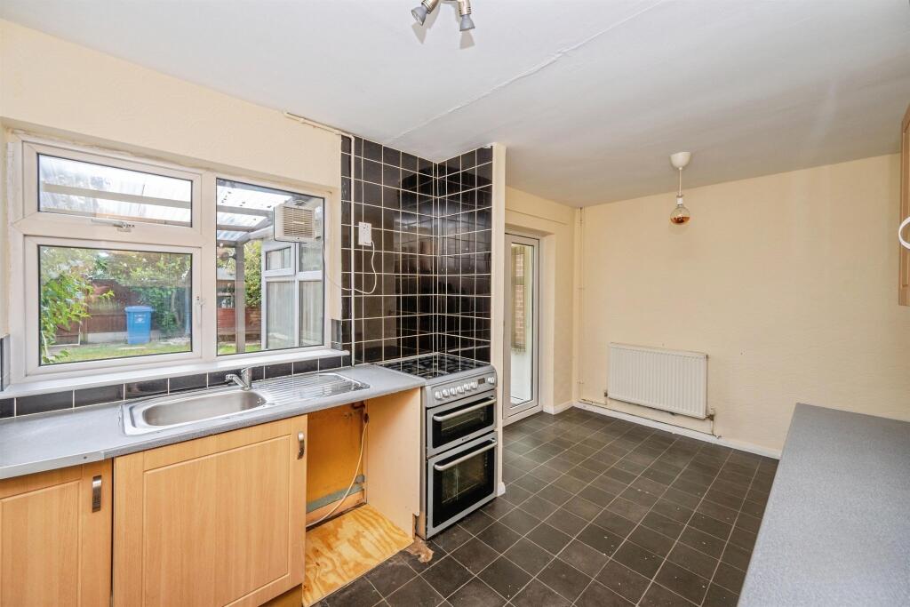 House in Derby - View 5