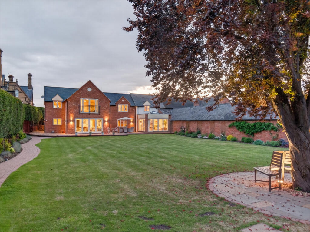 Main image of property: Stoke Road, Stoke Hammond, Milton Keynes, MK17
