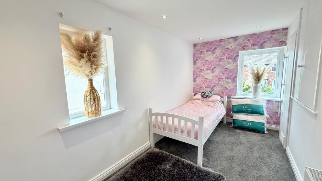 House in Stockton-on-Tees - More