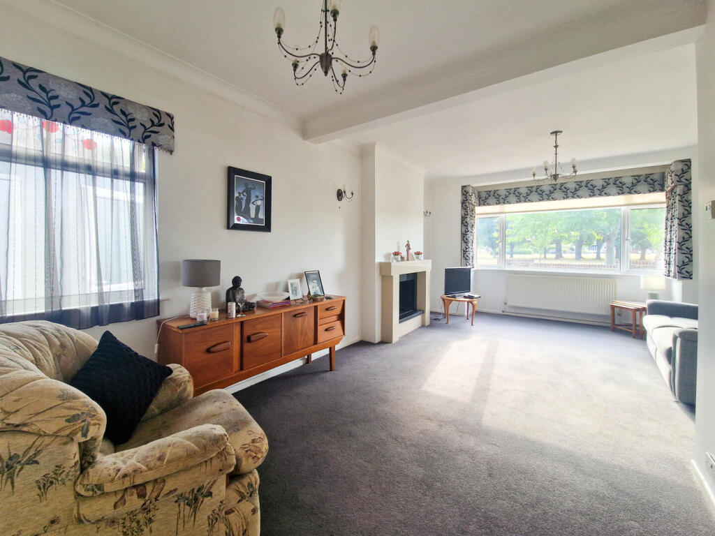 House in Southend-on-Sea, Essex - View 4